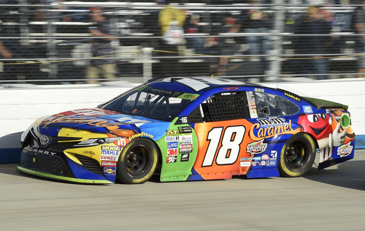 Kyle Busch Rides Hot Streak into Charlotte