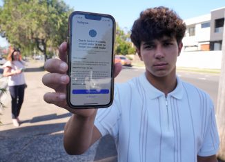 Should the U.S. ban social media for kids?